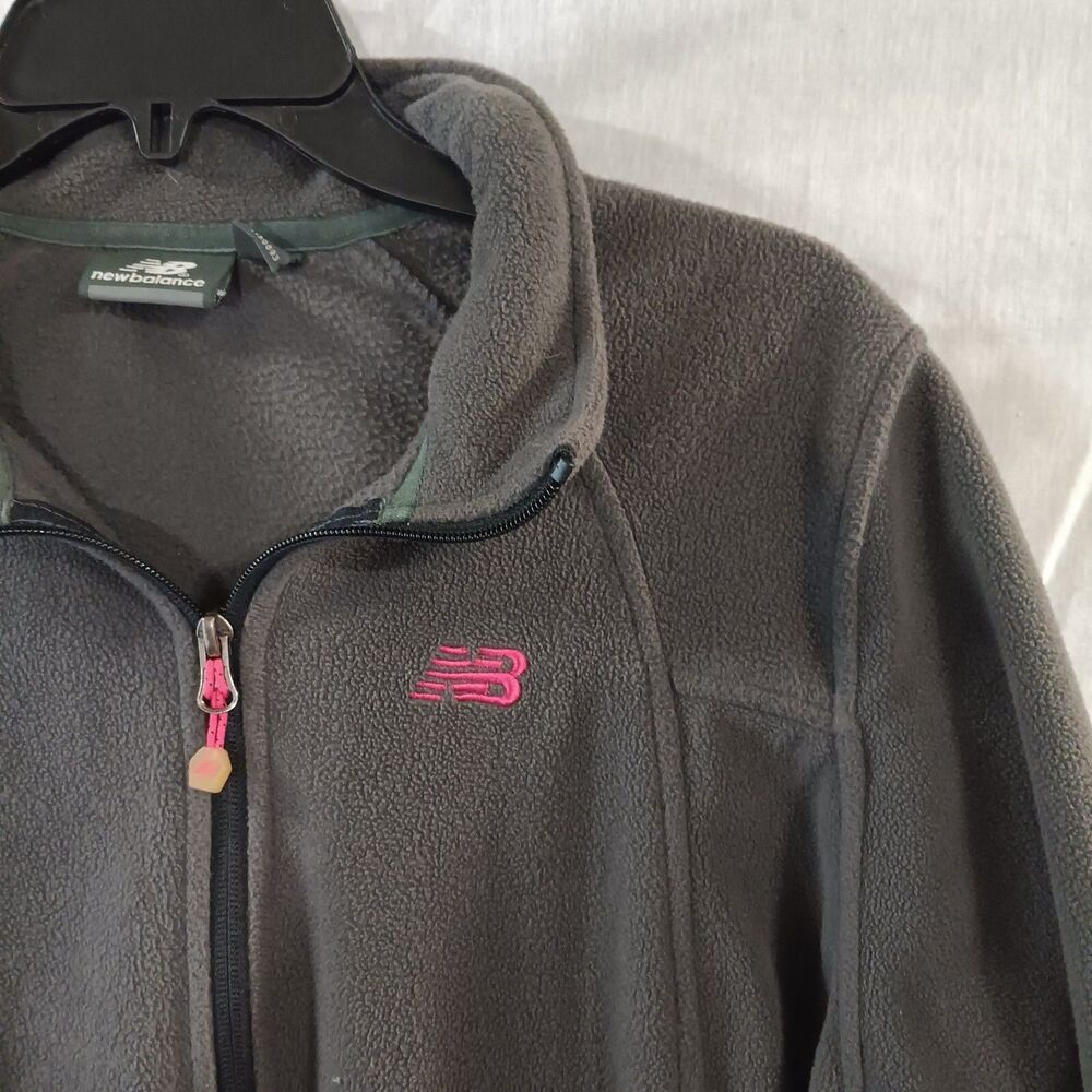 New Balance Premium Fleece jacket - Grey With Pink Trim Women’s Size Large